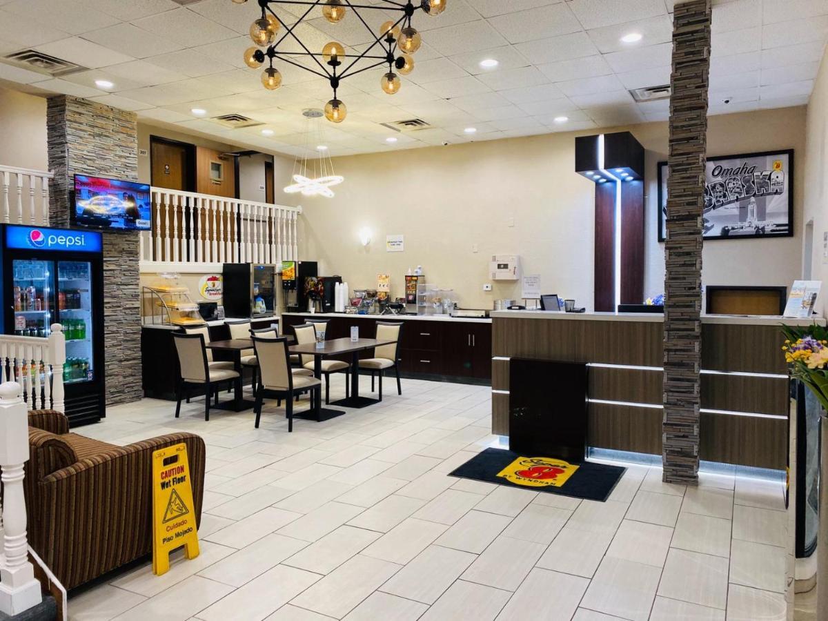 The Inn&Suites Sw Omaha Exterior photo